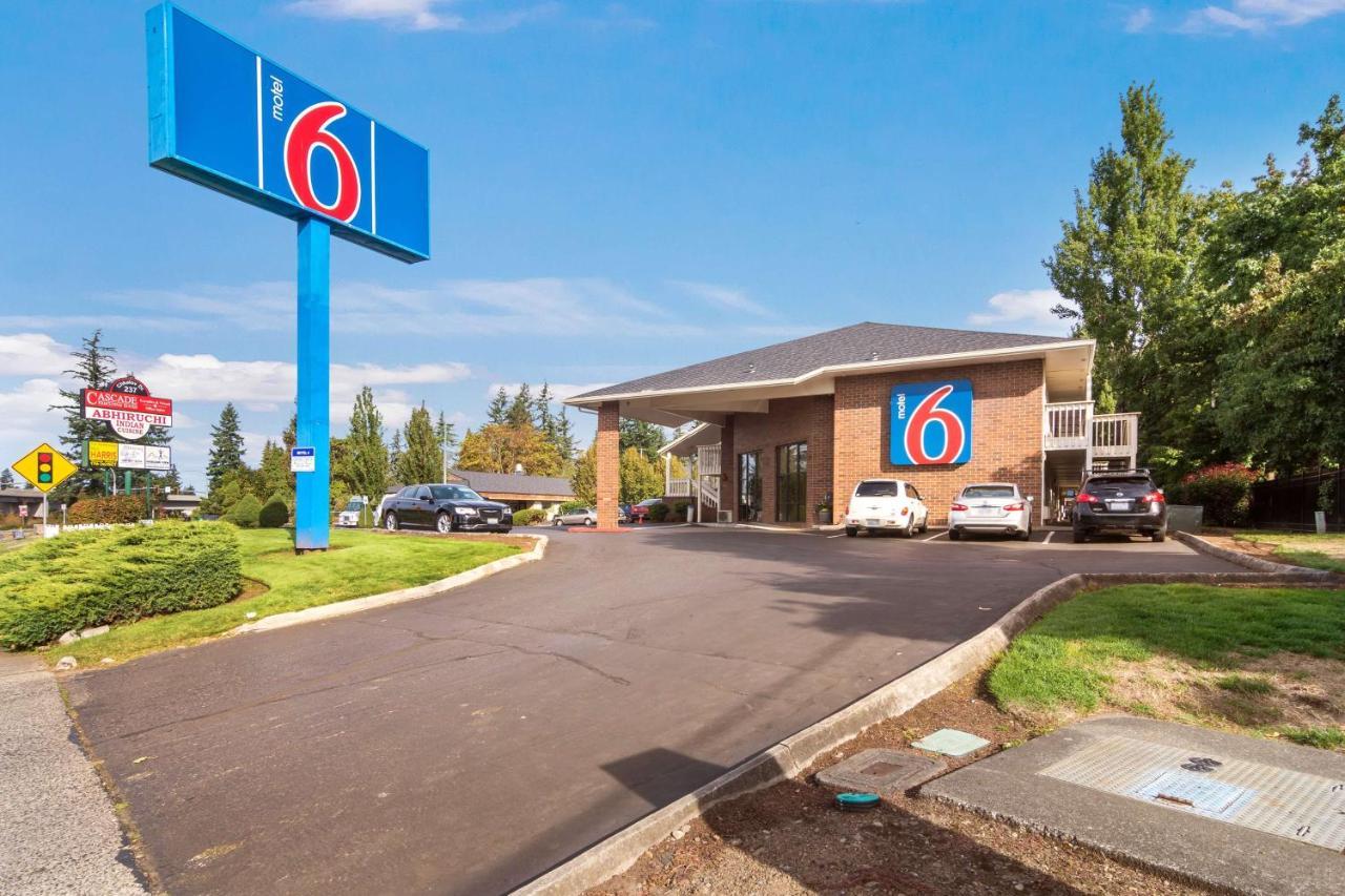 6-vancouver, Wa Hotel 2*