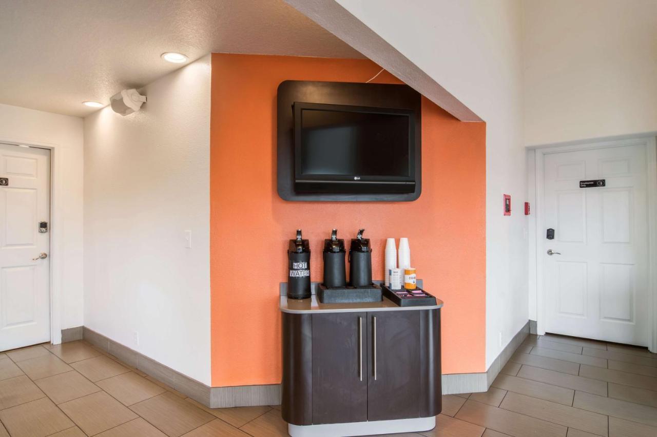 6-vancouver, Wa Hotel 2*